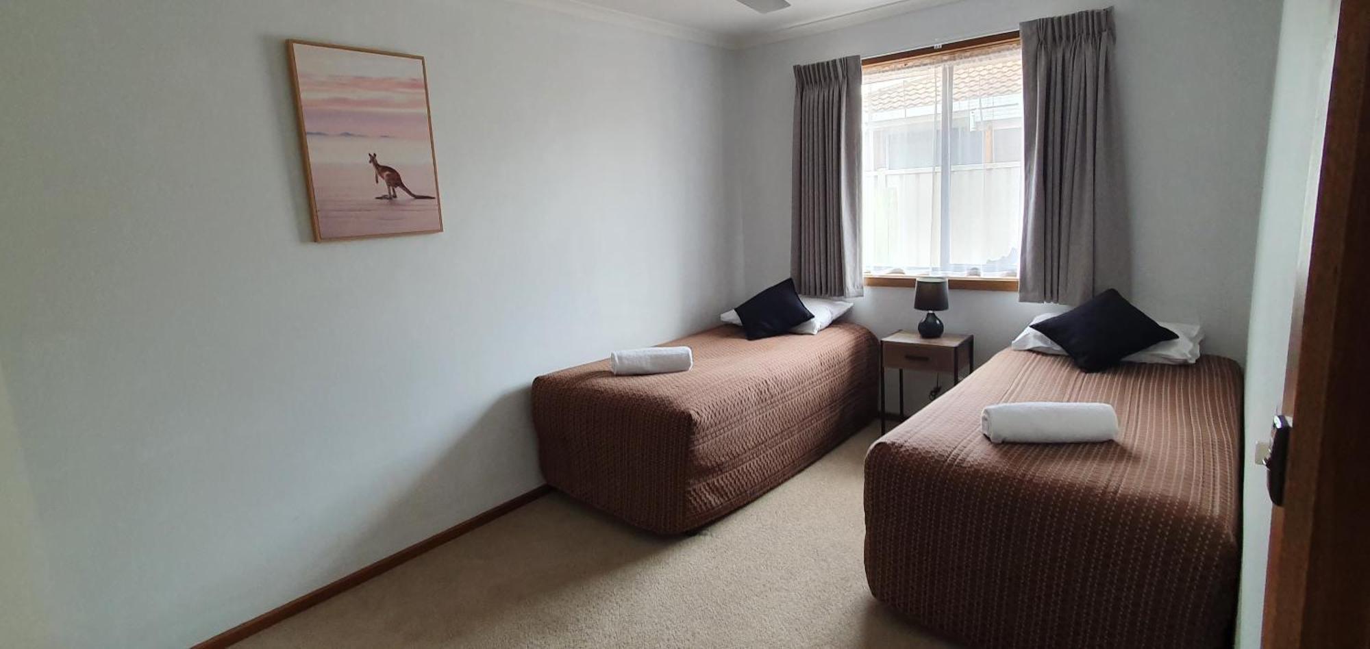 Centrepoint Motel Deniliquin Ngoại thất bức ảnh