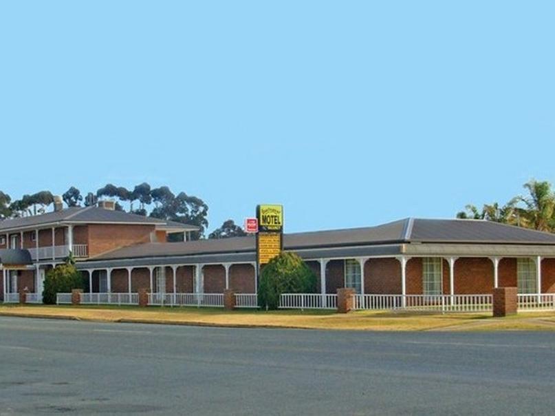 Centrepoint Motel Deniliquin Ngoại thất bức ảnh